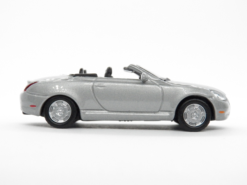 Illustration for article titled HWEP with Noodles - Lexus SC430 (Hongwell maybe?)